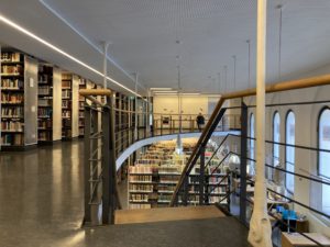 Eine Bibliothek für Philosophie und Theologie - Zwischengeschoss